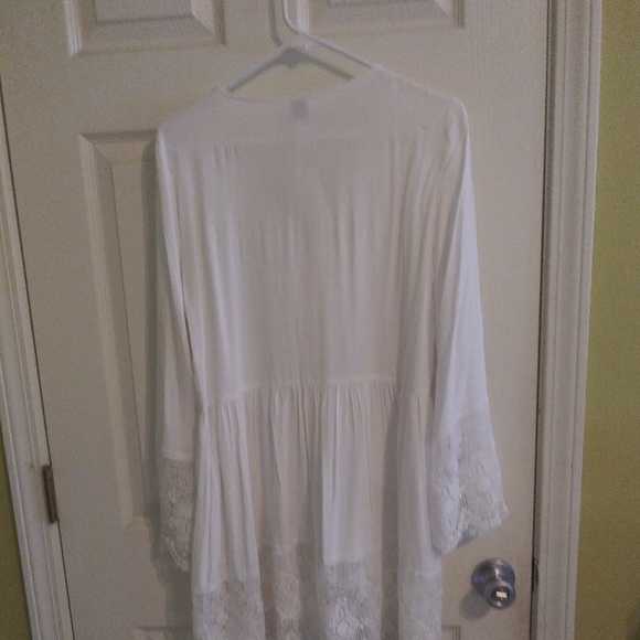 Blouse - Picture 2 of 2